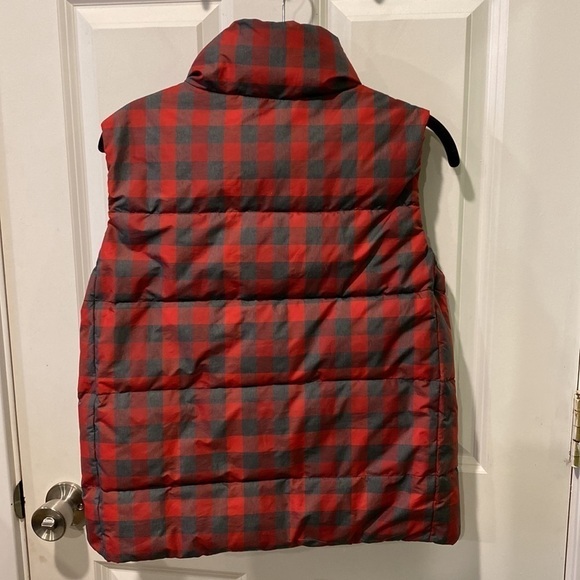 Gap Winter Warmth Plaid Puffer Vest EUC - Picture 6 of 9
